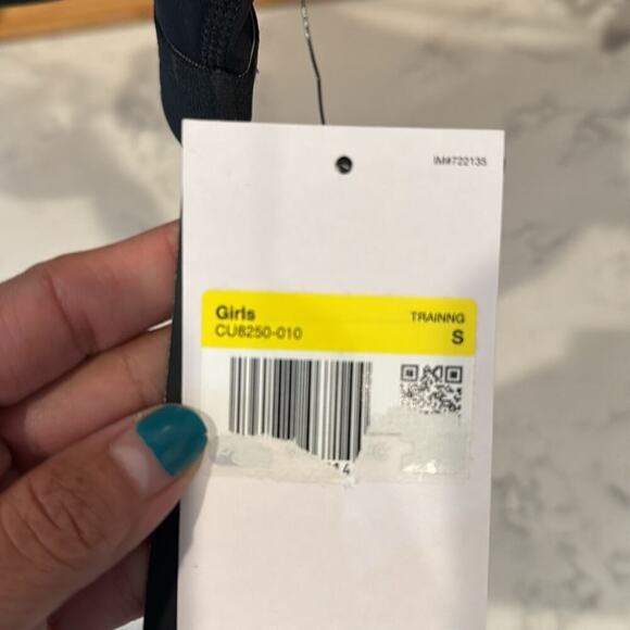 Nike Training sports bra black with athleisure top spandex trim youth size S - Picture 6 of 6